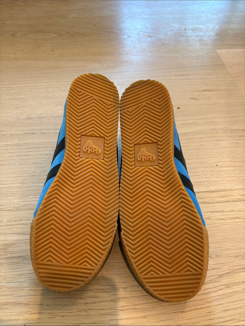 Gola Blue Suede Trainers with Black Stripes and Pink Heel size 6.5 Never worn - Picture 3 of 5